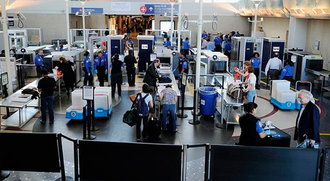 Seguridad aeroportuaria Kairos
